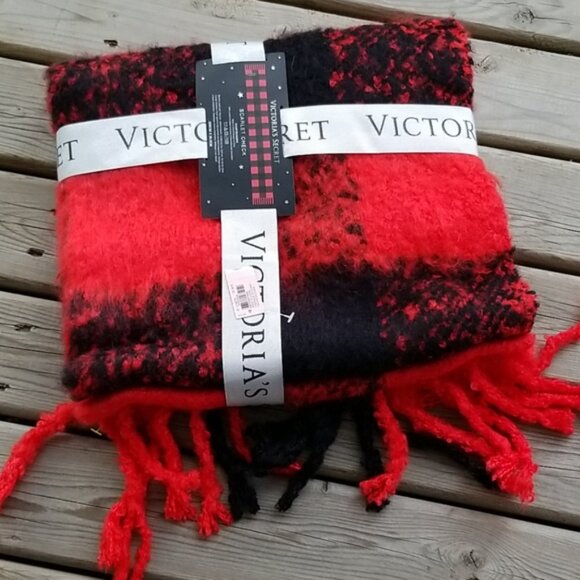 Victoria's Secret Winter Angel collection nwt - Picture 6 of 6